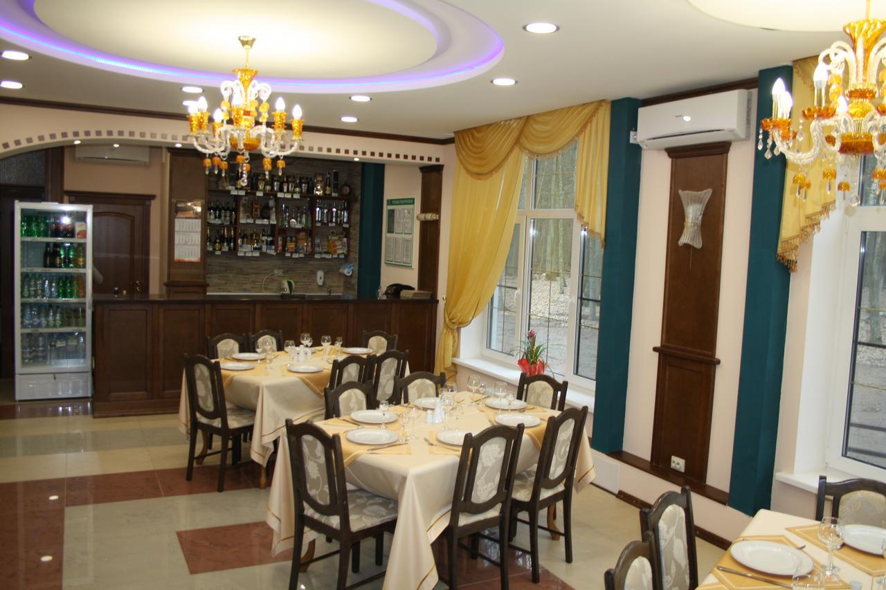 Belovezhskaya Pushcha Hotel Complex Zharkovshina ภายนอก รูปภาพ