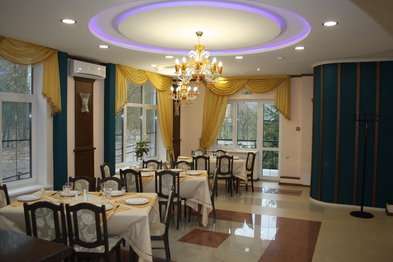 Belovezhskaya Pushcha Hotel Complex Zharkovshina ภายนอก รูปภาพ