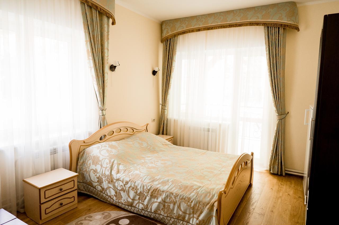 Belovezhskaya Pushcha Hotel Complex Zharkovshina ภายนอก รูปภาพ